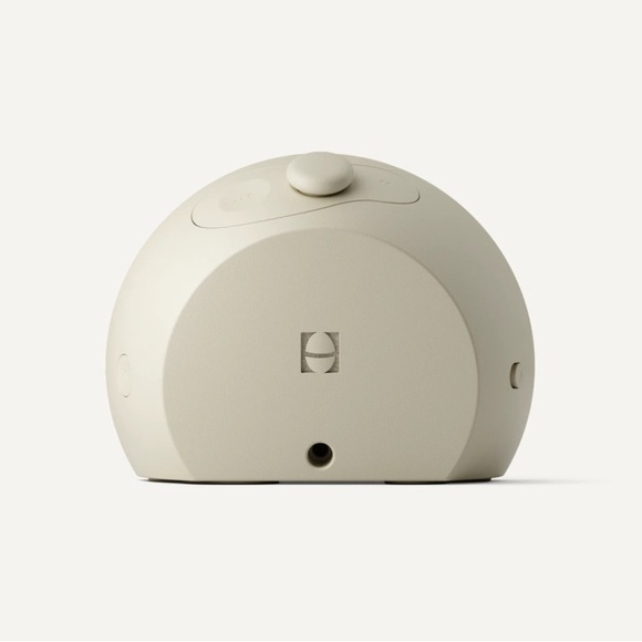 BNIB Hatch Restore 3 - Picture 2 of 5